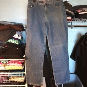 Gloria Vanderbelt jeans size 12